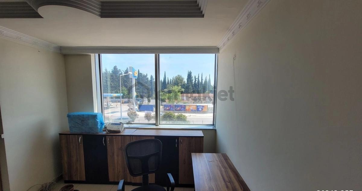 Cadde Üzeri Plazada Kiralık 2+1 Ofis - 9