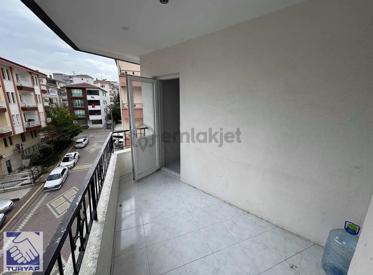 Pursaklar Beşyolda 3+1 3. Kat Kiracısız Boş Daire - 7