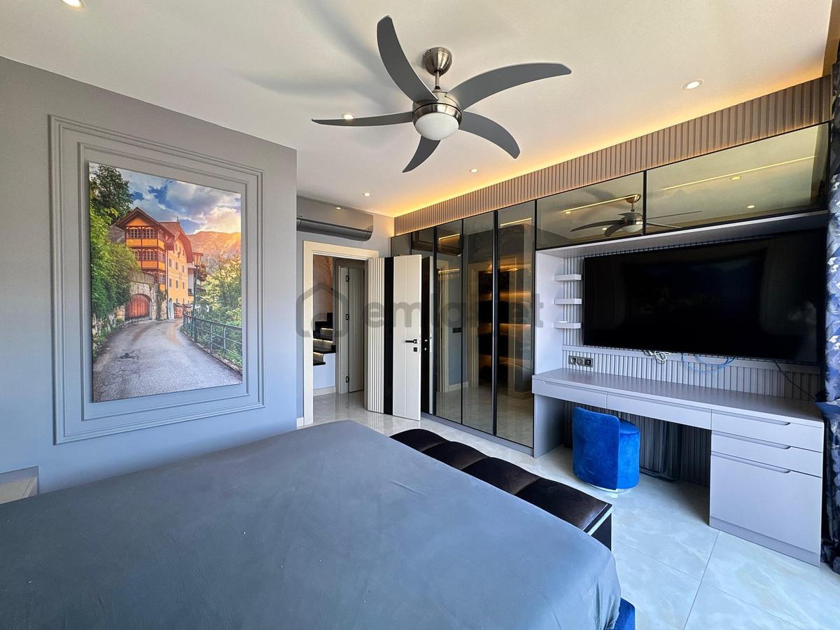 Alanya Mahmutlar'da Denize Sıfır Sitede 2+1 Eşyalı Daire - 25
