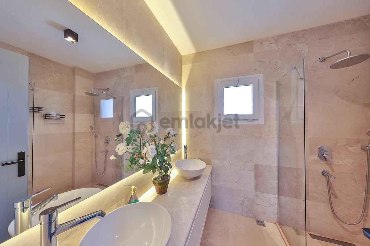Kaş Kalkan'da Sonsuzluk Havuzlu 4+1 Lüks Villa - 34