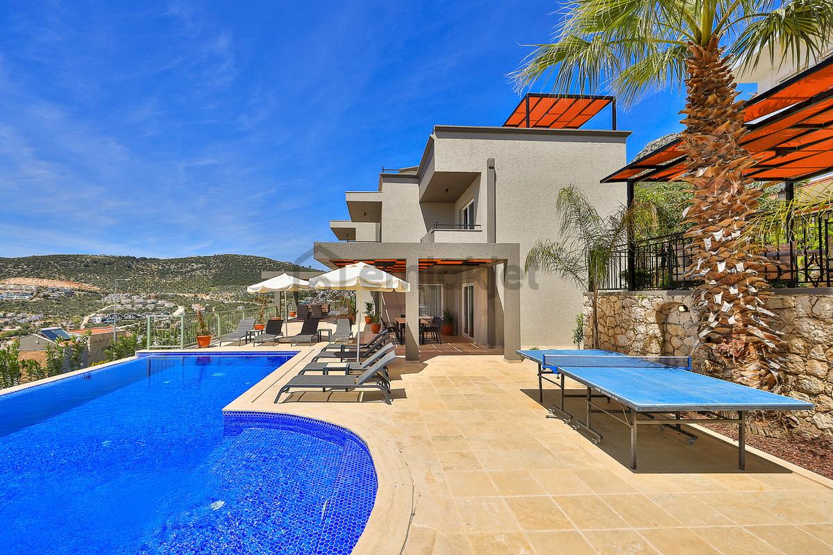 Kaş Kalkan'da Sonsuzluk Havuzlu 4+1 Lüks Villa - 8