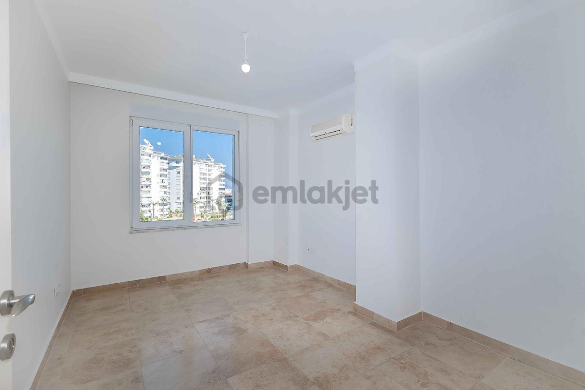 Alanya Cikcilli’de Denize Yakın Havuzlu Sitede Daire - 24