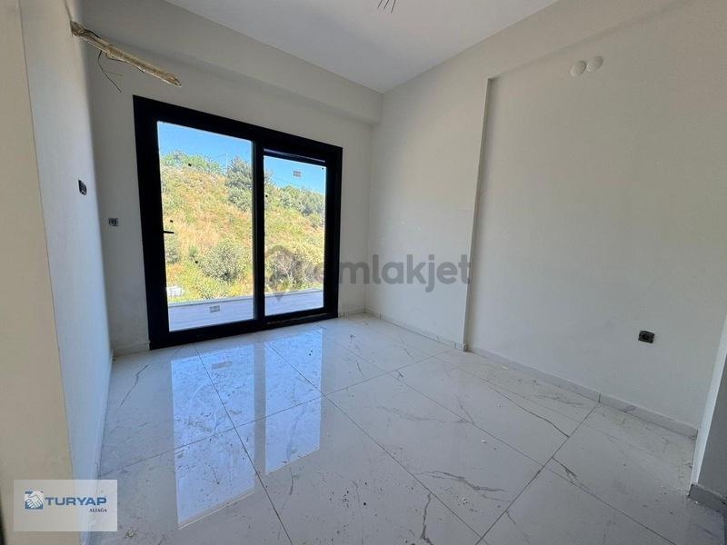 Yenifoça Da Site İçerisinde Satılık 2+1 Daire Fırsatı - 13
