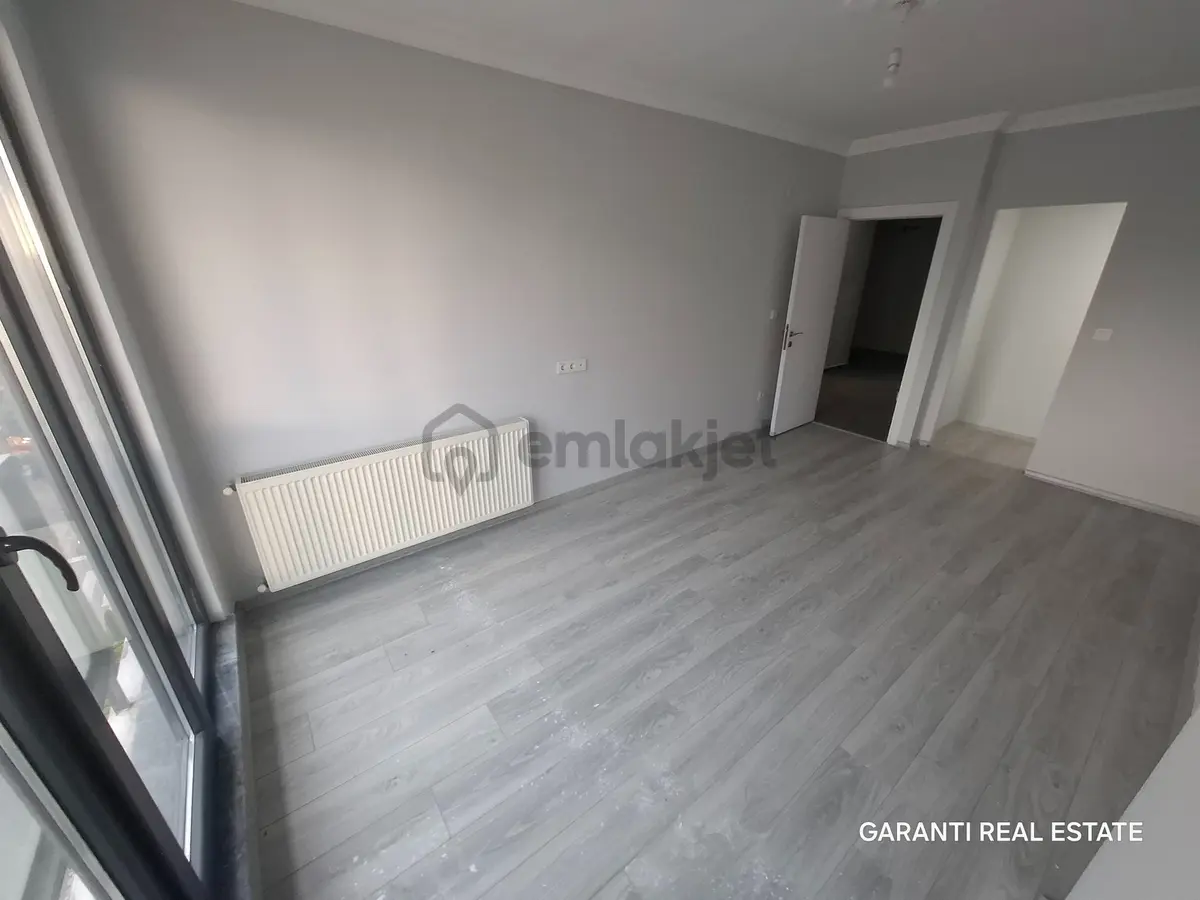 Ergün Durmuş'tan Sultan Selim Cadde Üstünde Yeni Binada Dubleks - 9