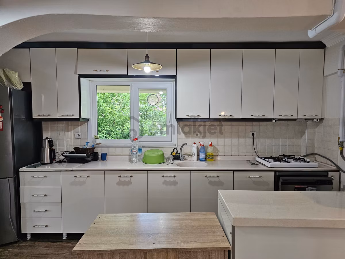 Burhaniye'de Denize Sıfır Sitede Satılık Müstakil 3+1 Villa - 3