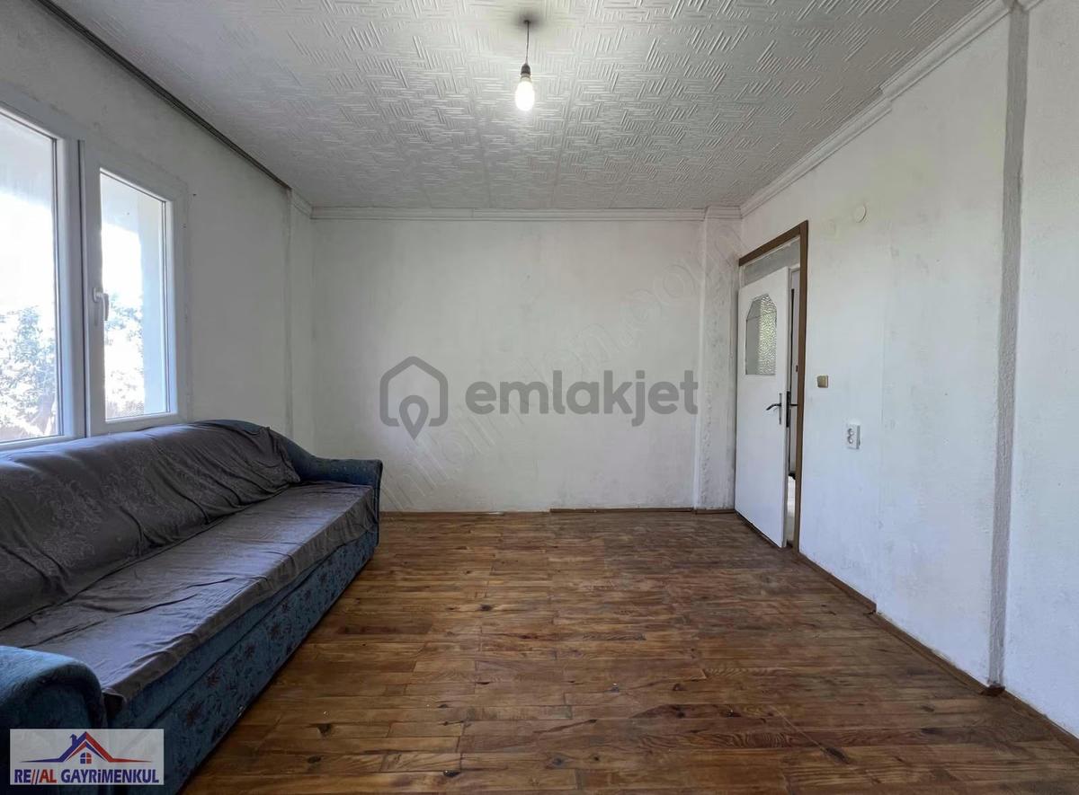 Real'den Görecede 3+1 Kiralık Daire - 9