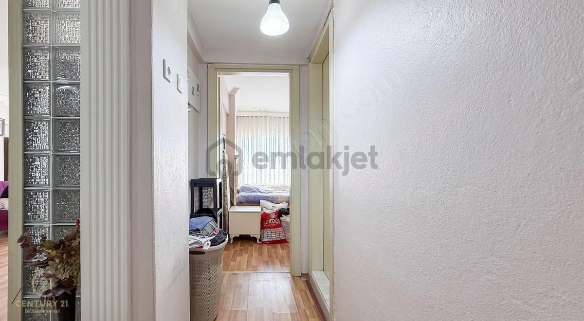 Century21 Bal'dan Eski Bandırma Cd. Üzerinde Daire - 15