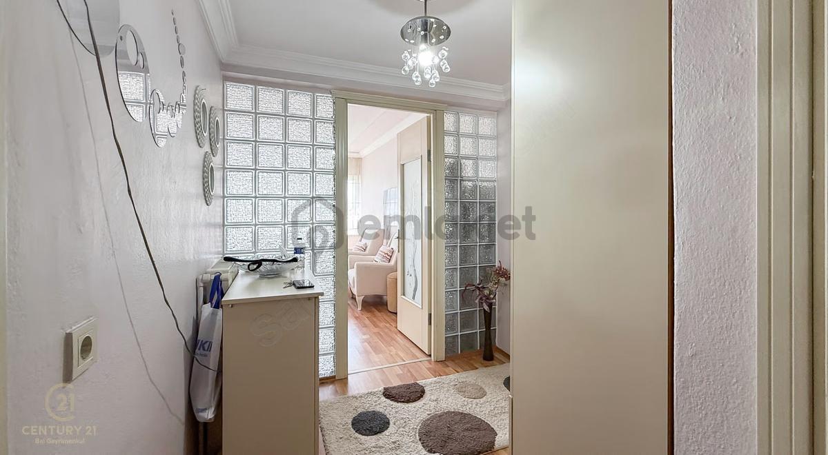 Century21 Bal'dan Eski Bandırma Cd. Üzerinde Daire - 12