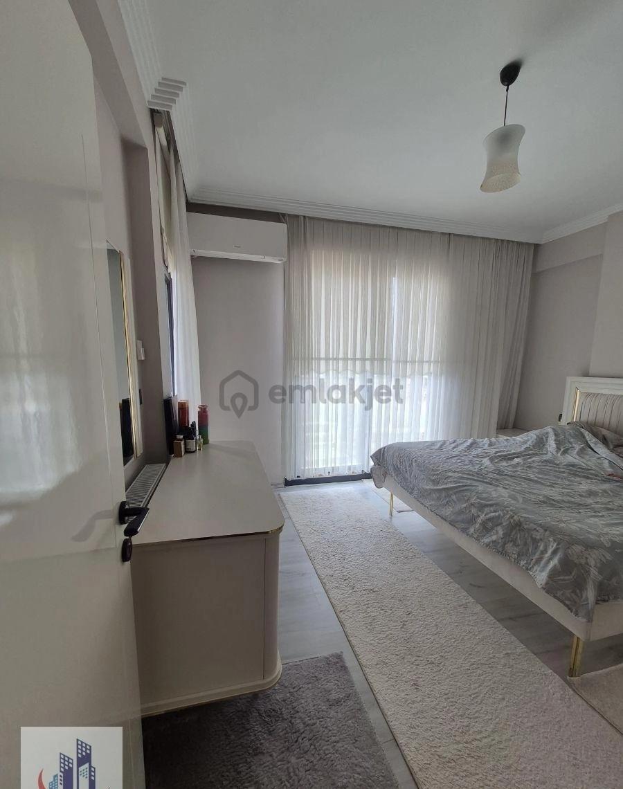 Akçaova Merkezde Ormana Sıfır Villa - 9
