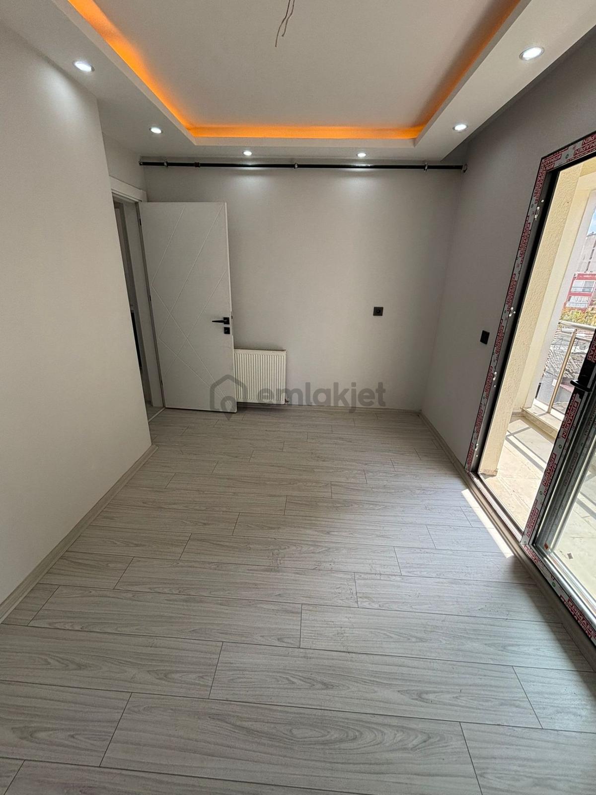 Emlak Center'dan Muradiye Mah 2+1 Kiralık Daire - 6