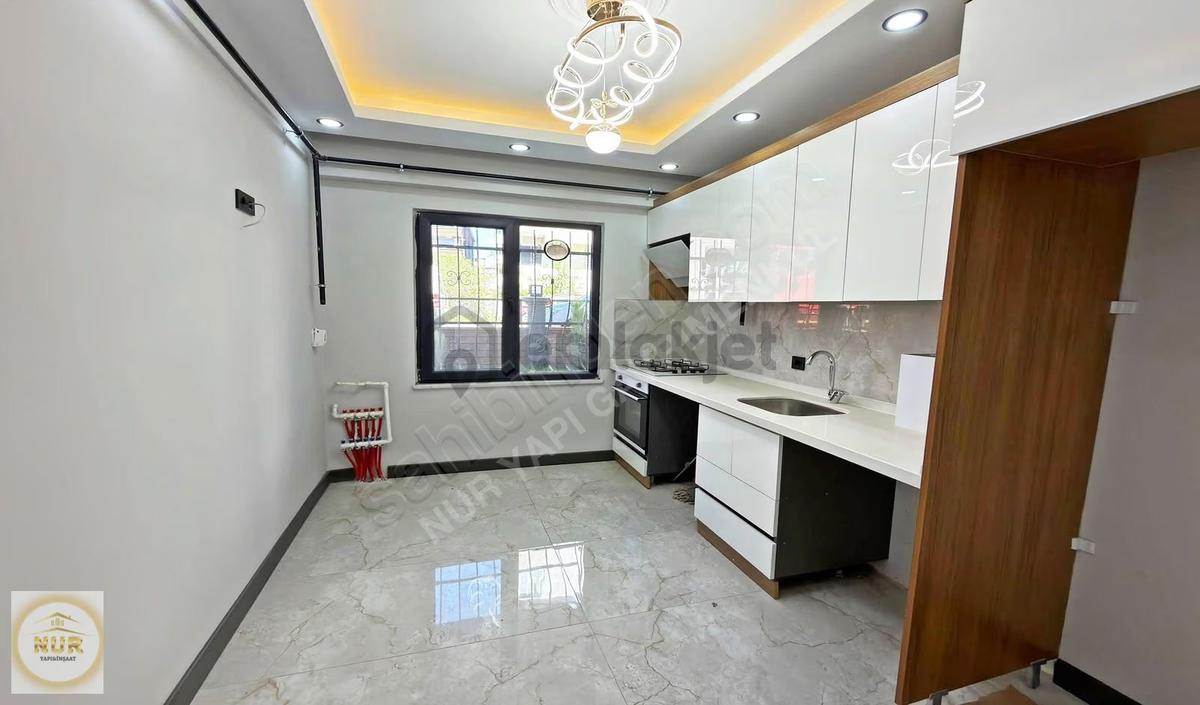 Nur Yapı'dan Cadde Üzeri Düz Giriş Seviyesinde 2+1 Bahçe Katı - 18