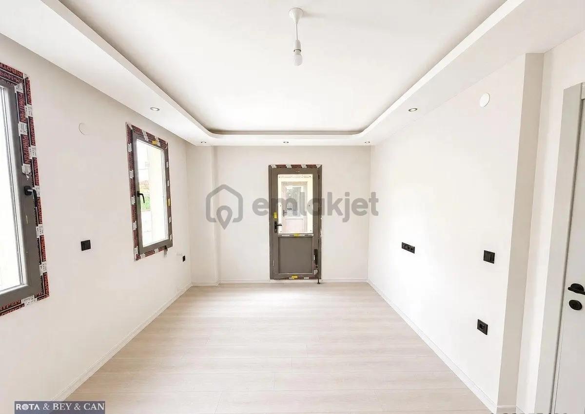 Rotadan | Butik Site İçerisinde | Taş Kaplama | 2+1 Daire - 9