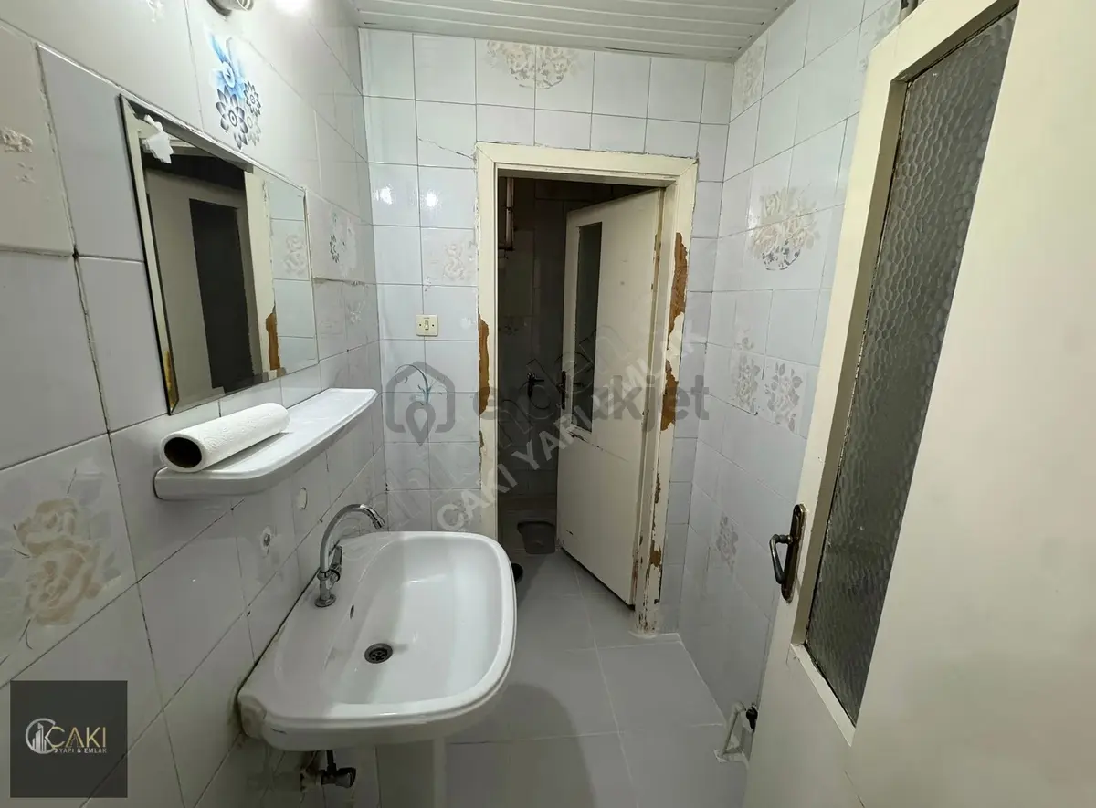Bahçıvan Mahallesinde Kiralık 3+1 Daire - 15
