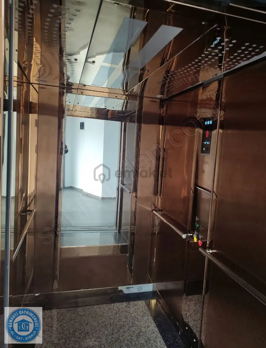Ay Center'dasatılık Dubleks Büro - 31
