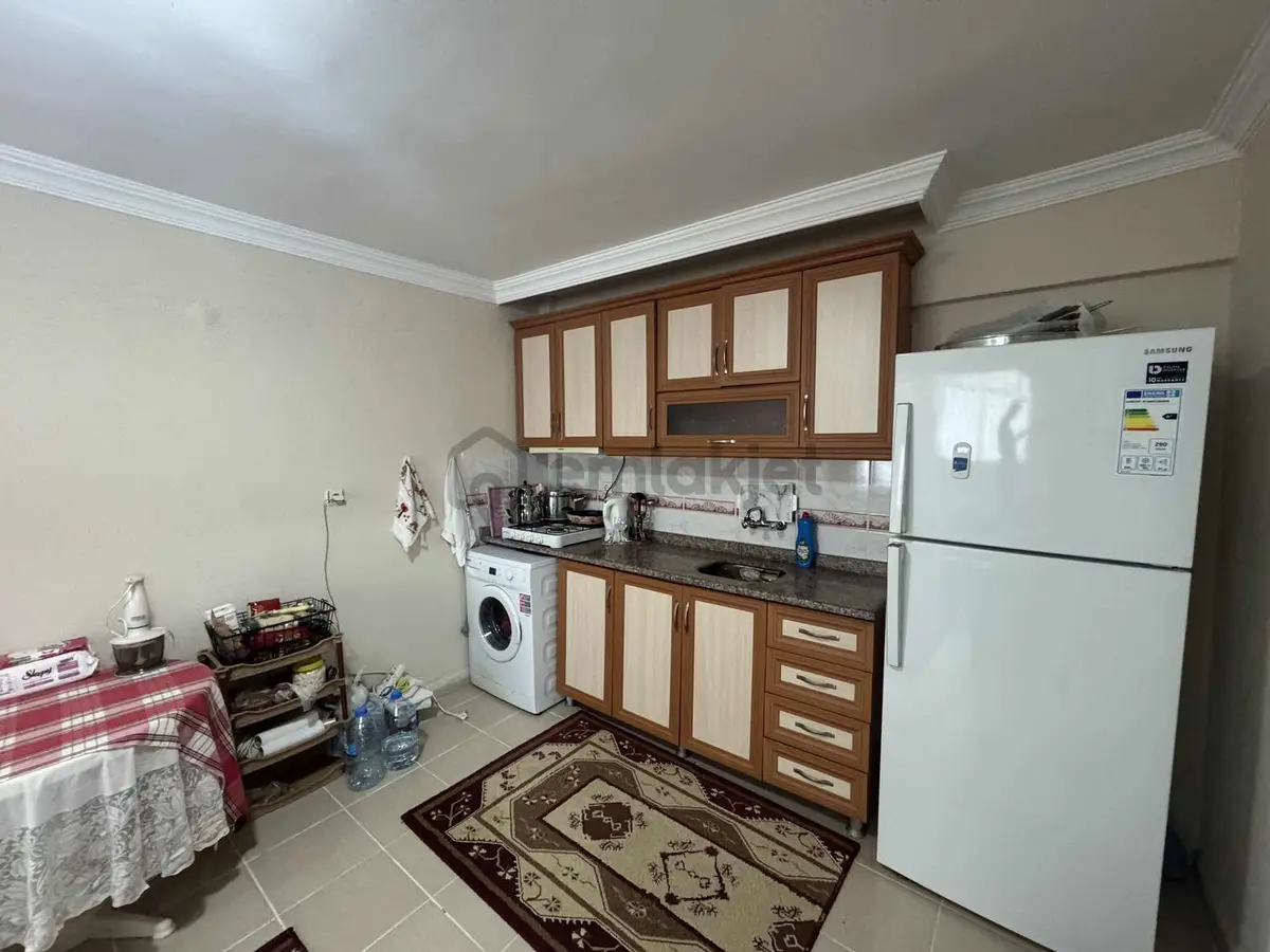 Gümüş Emlak'tan Eşyalı Satılık 1+1 Daire - 9