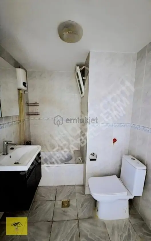 Karşıyaka Tersane Karşısı Satılık 2+1 Daire (tadilatlı) - 13