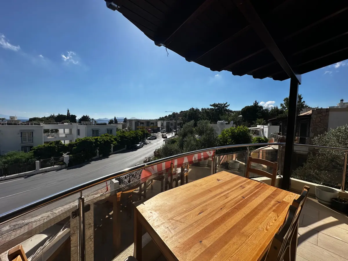 Bodrum Merkezde Denize Yakın 1+1 Eşyalı Daire - 17