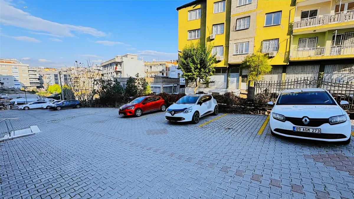 Sevgi Mah Site İçerisinde Doğalgazlı Asansörlü Satılık 3+1 Daire - 30