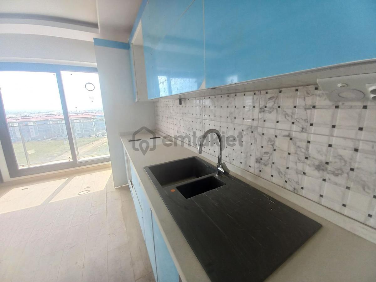 Kurtuluş Mahallesinde 170m2 - 3+1 Lüx Daire Kiralık - 22