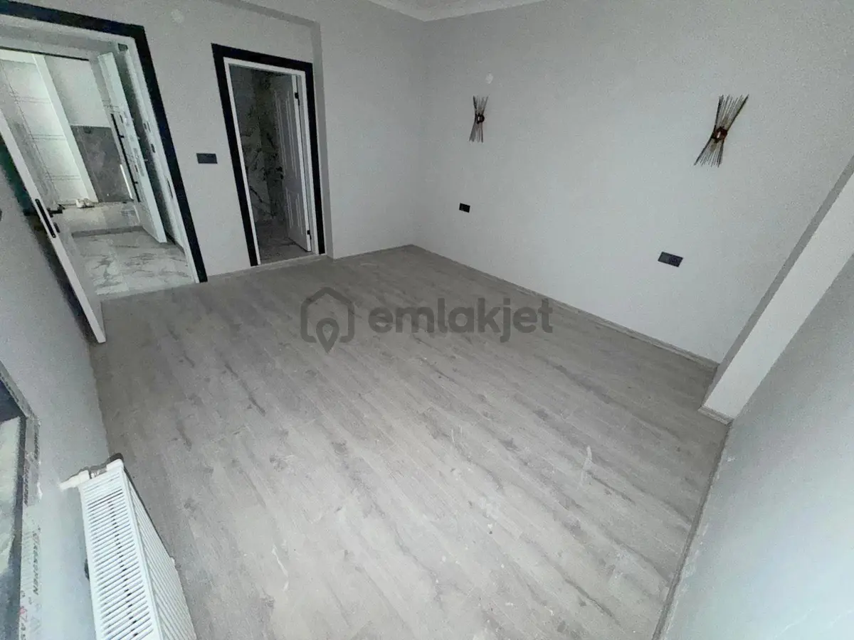 ▇tuzcumurat'ta Ayrı Mutfaklı Ön Cephe Muhteşem Geniş 2+1 Daire - 15
