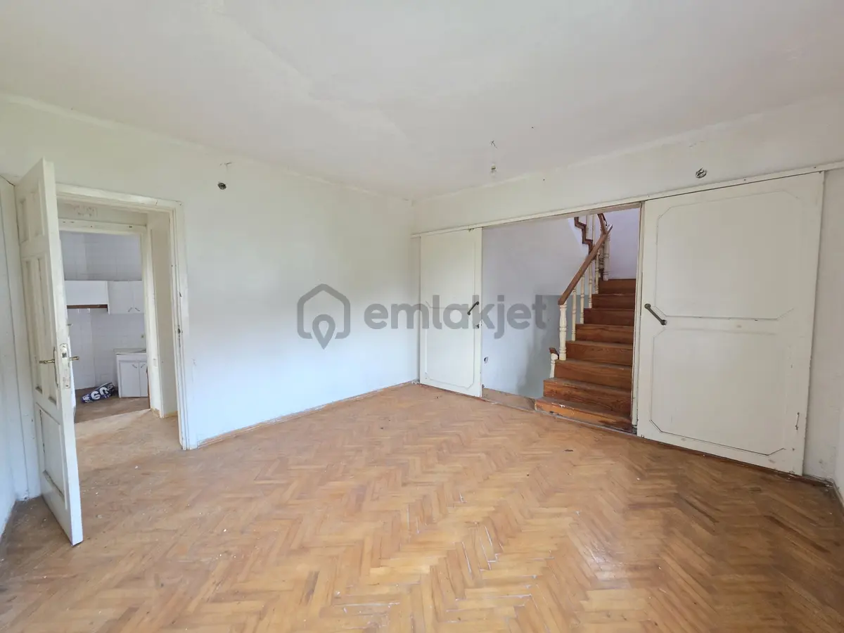 Altınova Sahilde 400 M2 Arsa İçerisinde Müstakil Villa - 28