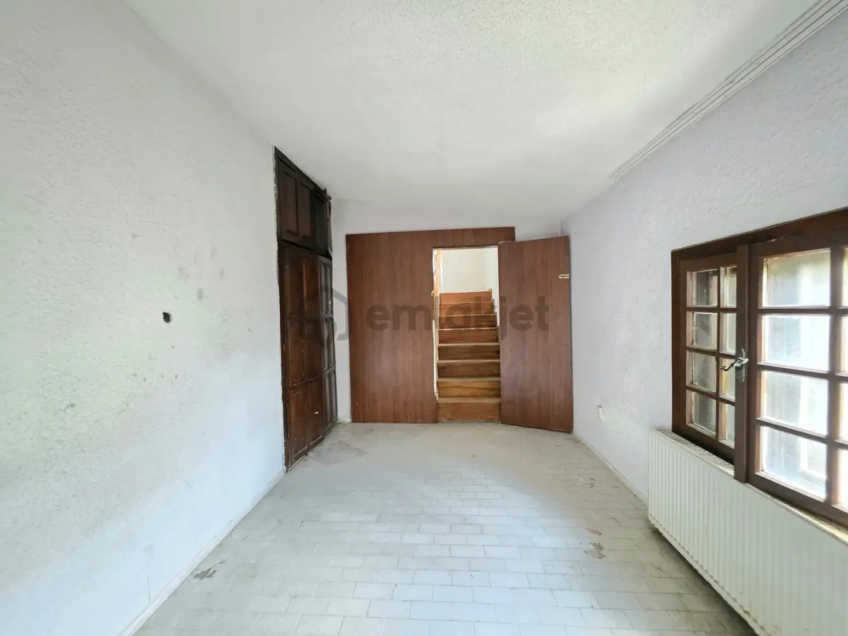 Altınova Sahilde 400 M2 Arsa İçerisinde Müstakil Villa - 19