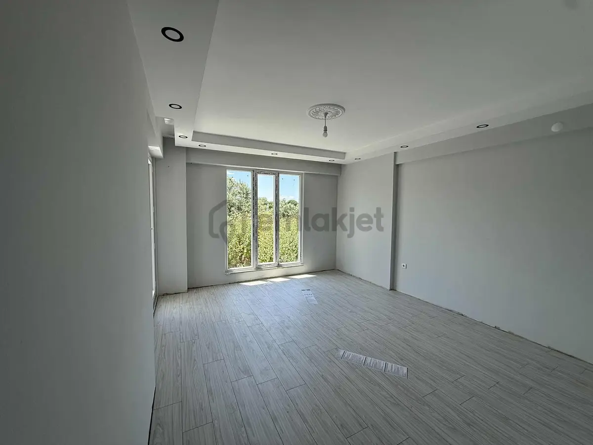 Site İçerisinde Çift Cephe 2+1 Ferah Daire - 7