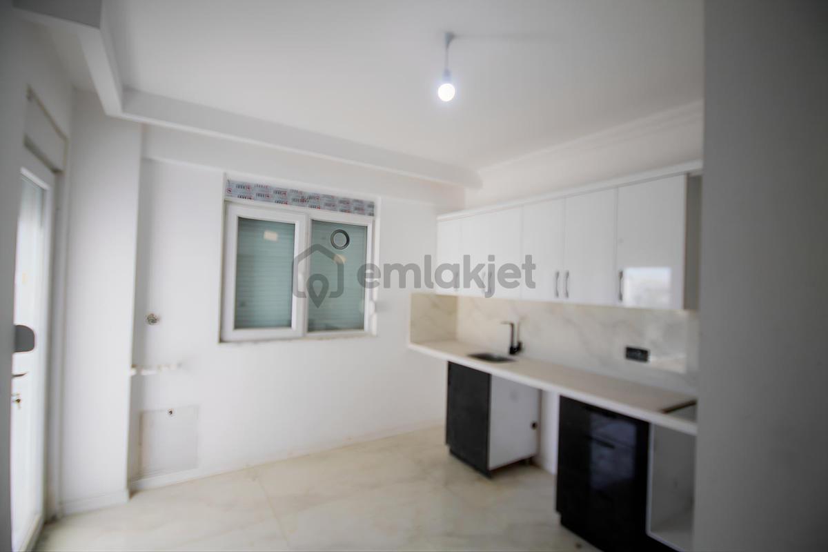 Satılık 2+1 Daire / Antalya Serik Eminceler Mah. - 21