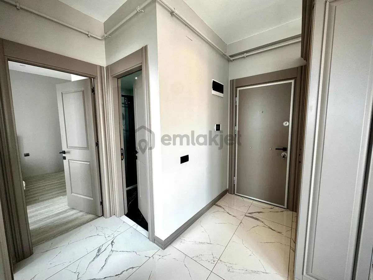 Deniz Manzaralı Lüks Eşyalı 2+1 Daire - 4