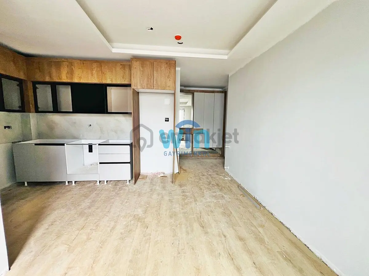 Win'den Çeşmeli'de Denize 100mt Mesafede Satılık 3+1 Köşe Daire - 10