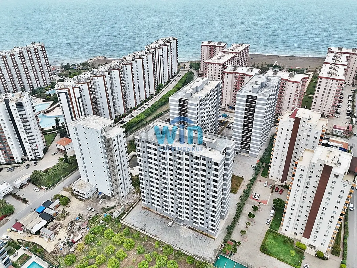 Win'den Çeşmeli'de Denize 100mt Mesafede Satılık 3+1 Köşe Daire