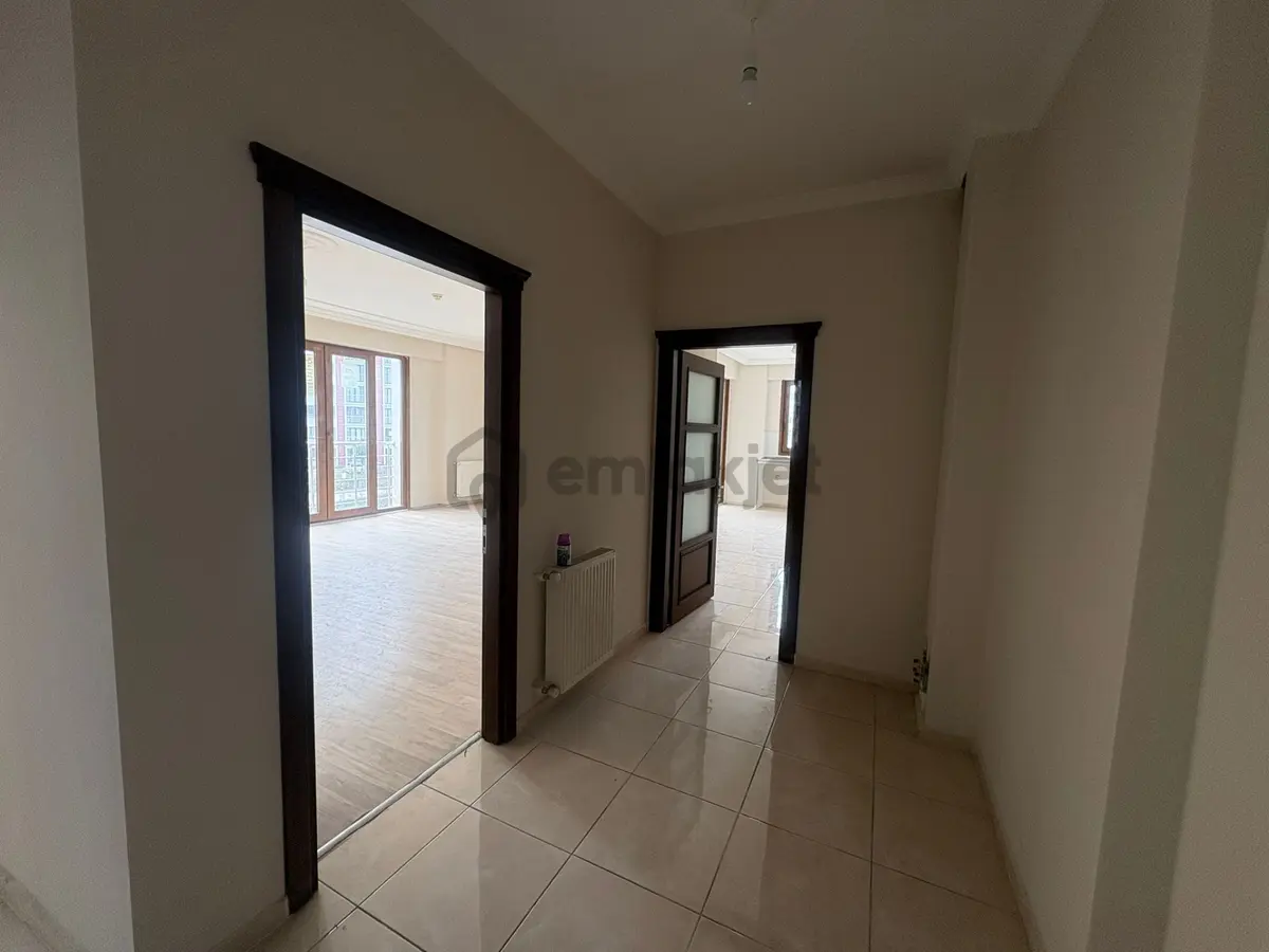 Trabzon Safir Sitesinde Satılık 4+1 Daire - 7