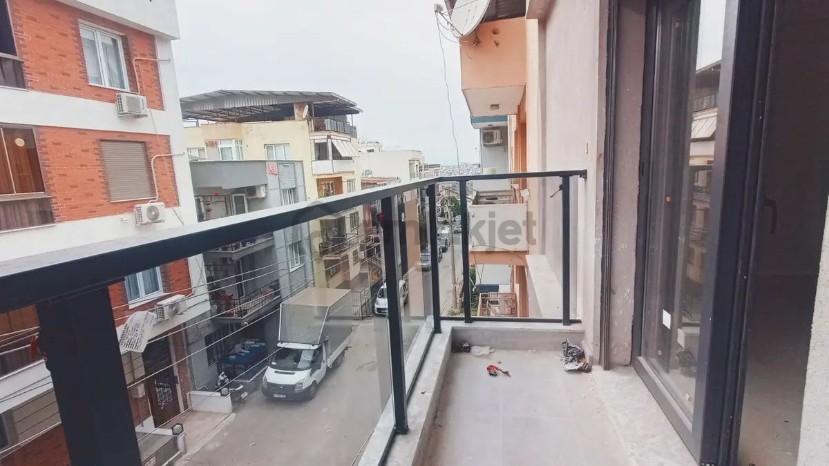 Acil Buca Uçanyola Yakın Arakat Sıfır Daire - 7