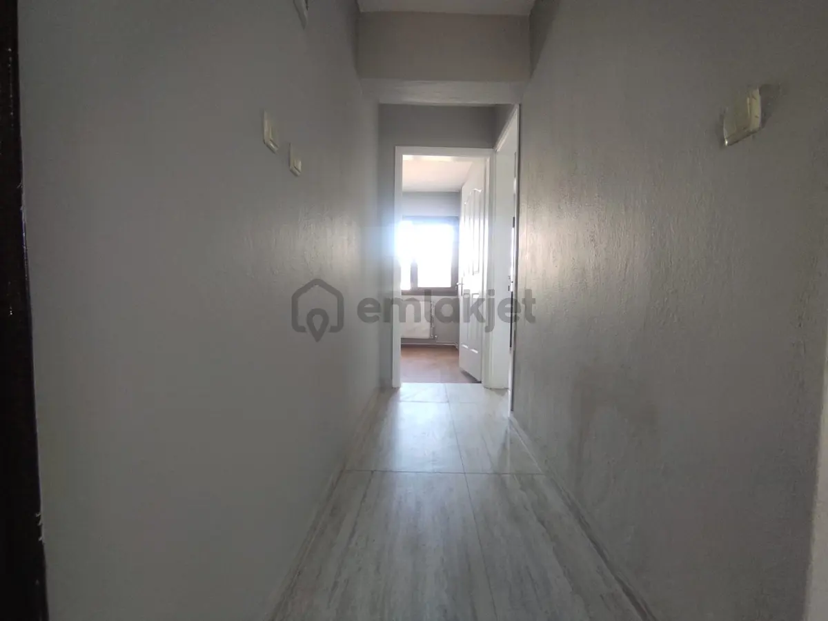 Buca Adatepe Mahallesinde Kiralık 2+1 Daire - 6