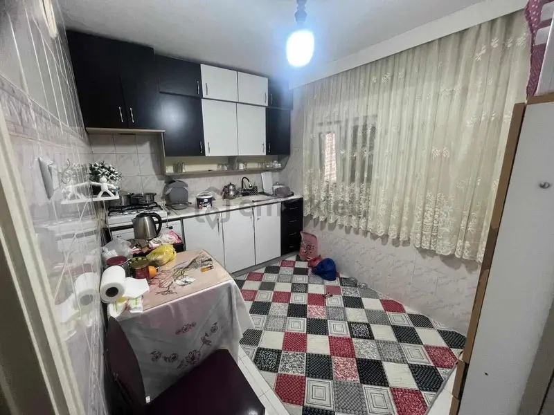 İstasyon Mevki 170m2 Arsa İçinde Mustakil Ev - 9