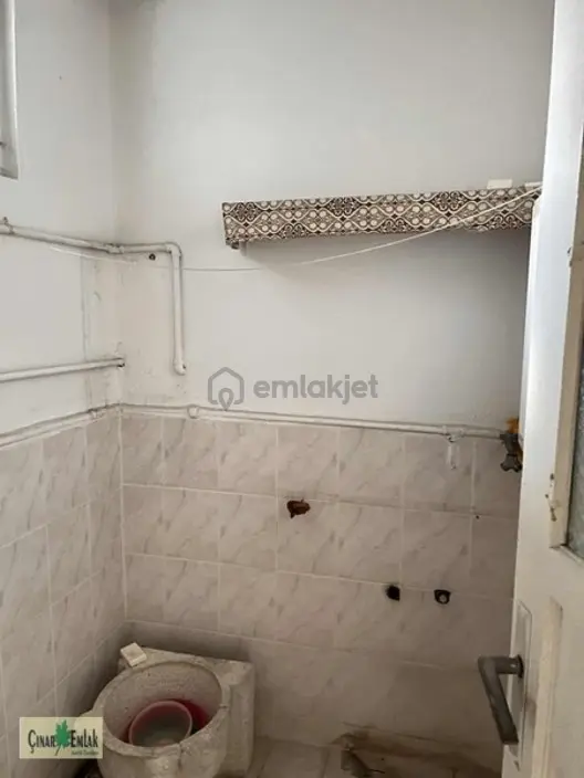 Çınar Emlak'tan Satılık Bahçeli Müstakil Bina - 9
