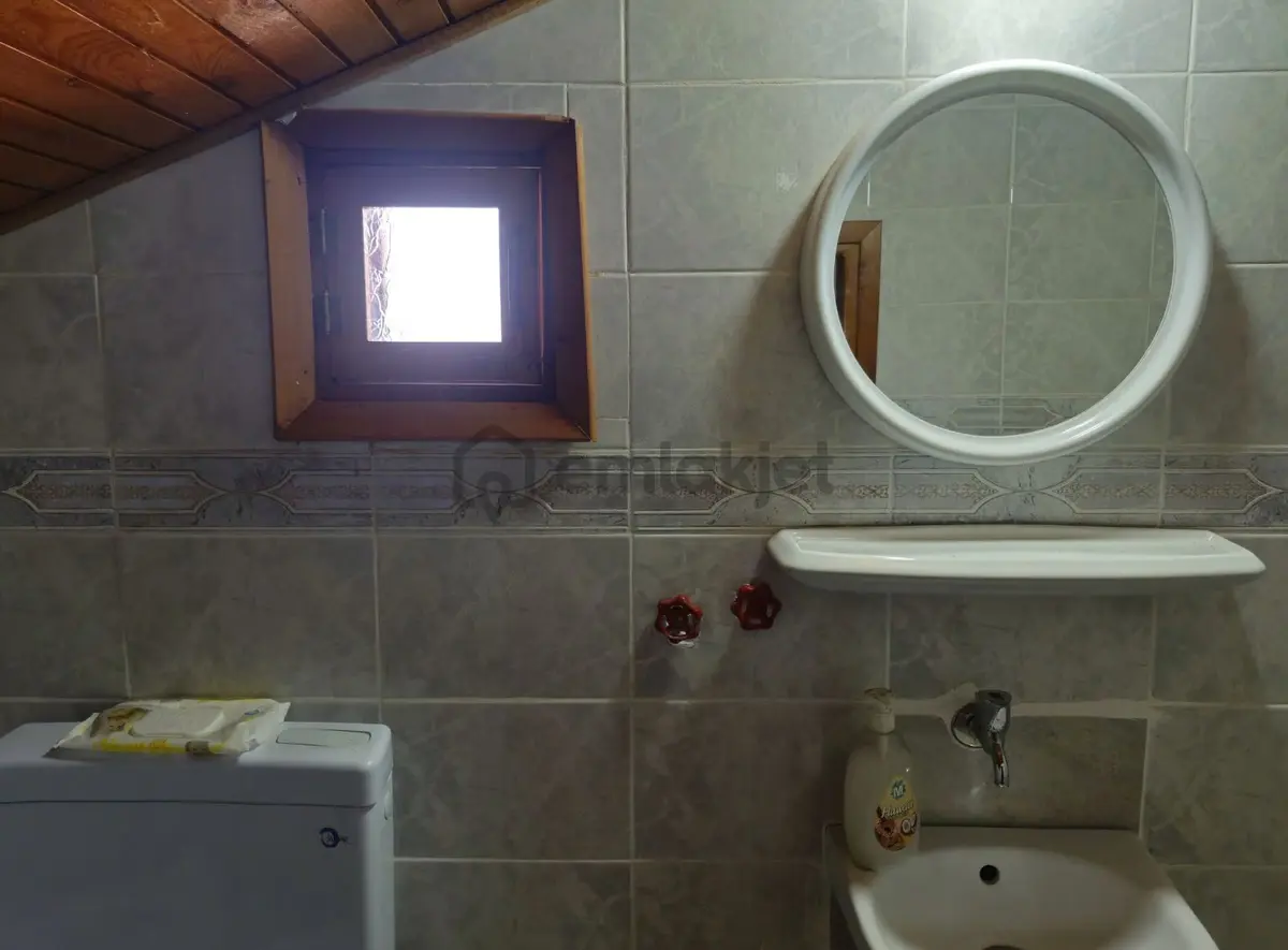 Seferihisar Doğanbeyde Satılık Triplex Yazlık - 16