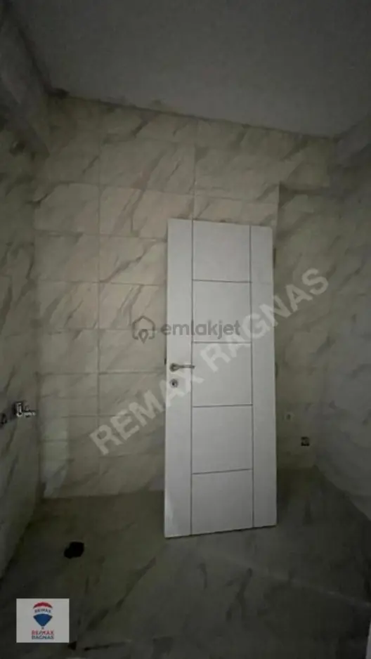 Pendik Captain Hill'de 2+2 Bahçe Dubleksi Kiralık Daire - 24