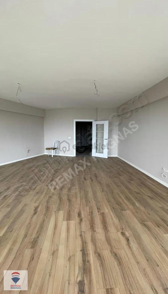 Pendik Captain Hill'de 2+2 Bahçe Dubleksi Kiralık Daire - 11