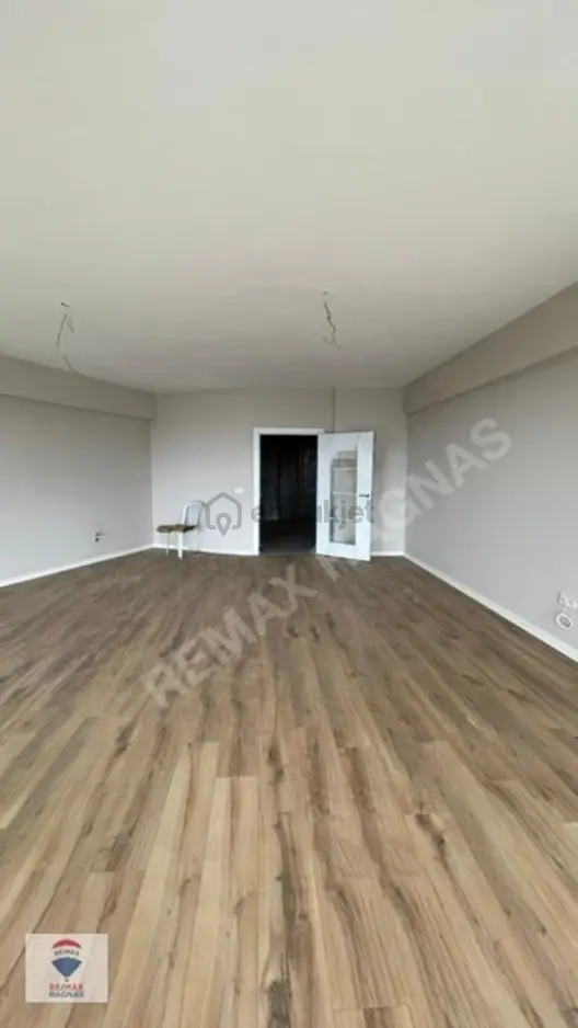Pendik Captain Hill'de 2+2 Bahçe Dubleksi Kiralık Daire - 12