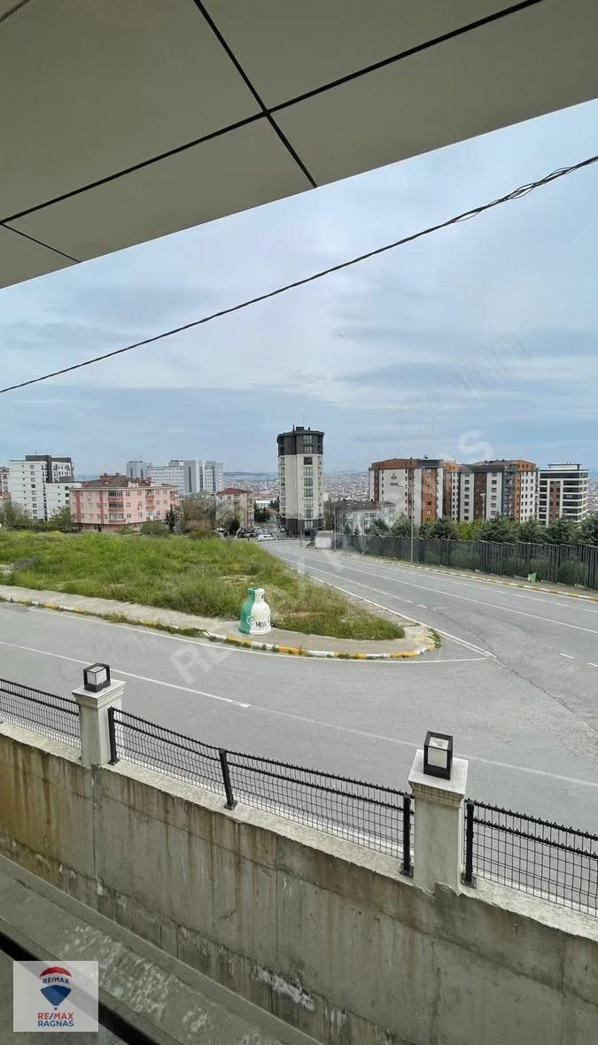 Pendik Captain Hill'de 2+2 Bahçe Dubleksi Kiralık Daire - 19