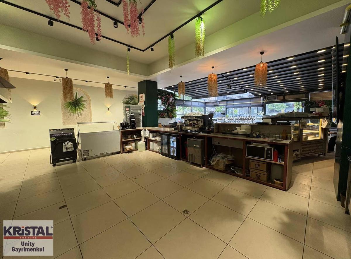 Kartopu Cd. Üzeri Devren Kiralık 500 M2 Kafe - 16