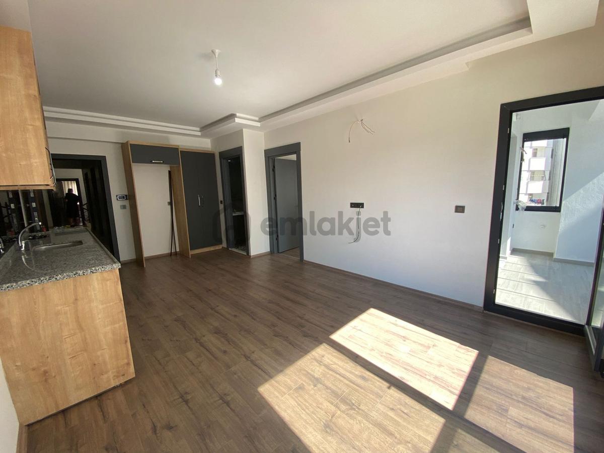 Kızkalesi Merkezde Satılık 1+1 Daire - 8