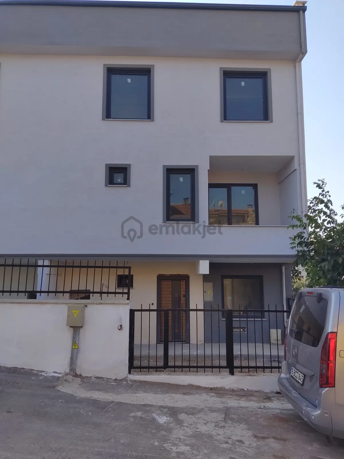 Sahibinden Gemlik Umurbey'de 7+2 Kiralık Ticarivilla - 12