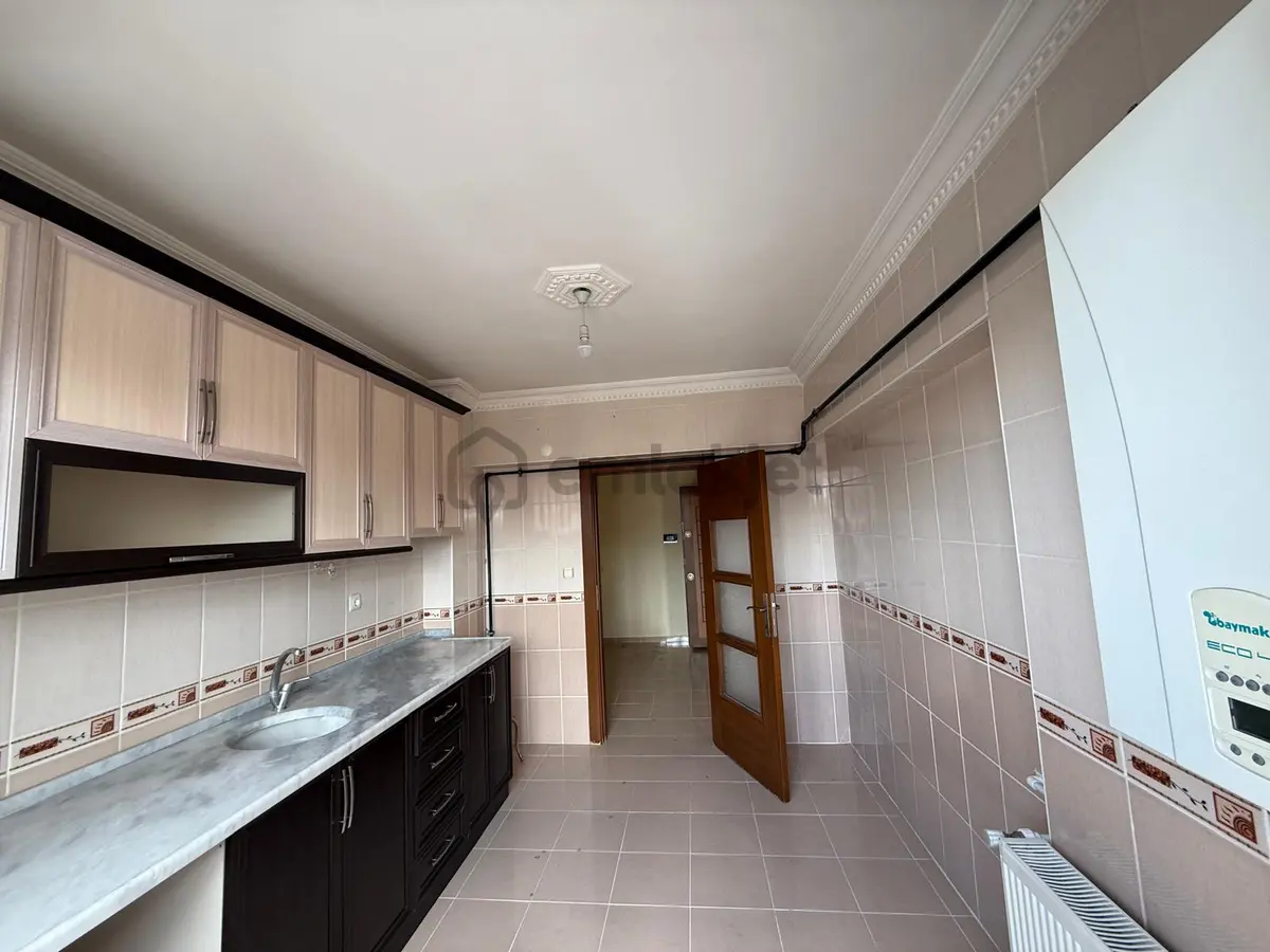 Atapark Cadde Üstü 3+1 Kiralık - 4