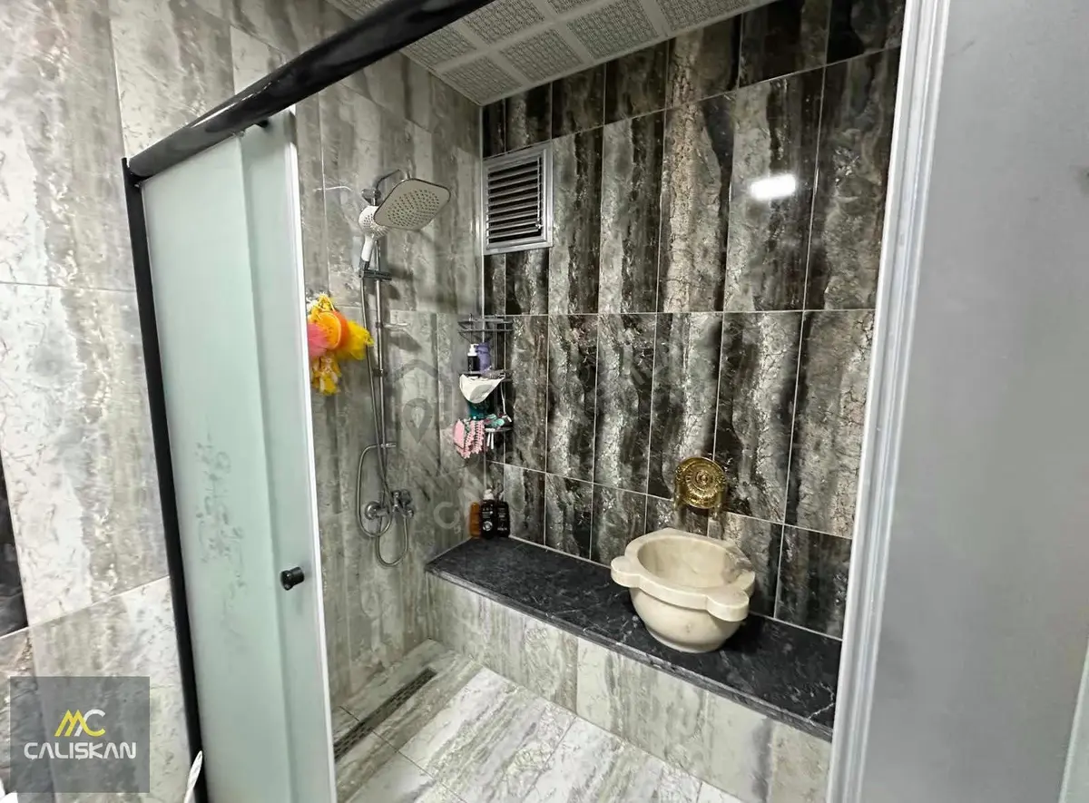 Kemer Mahallesi Kiralık 4+1 Lüx Daire - 17