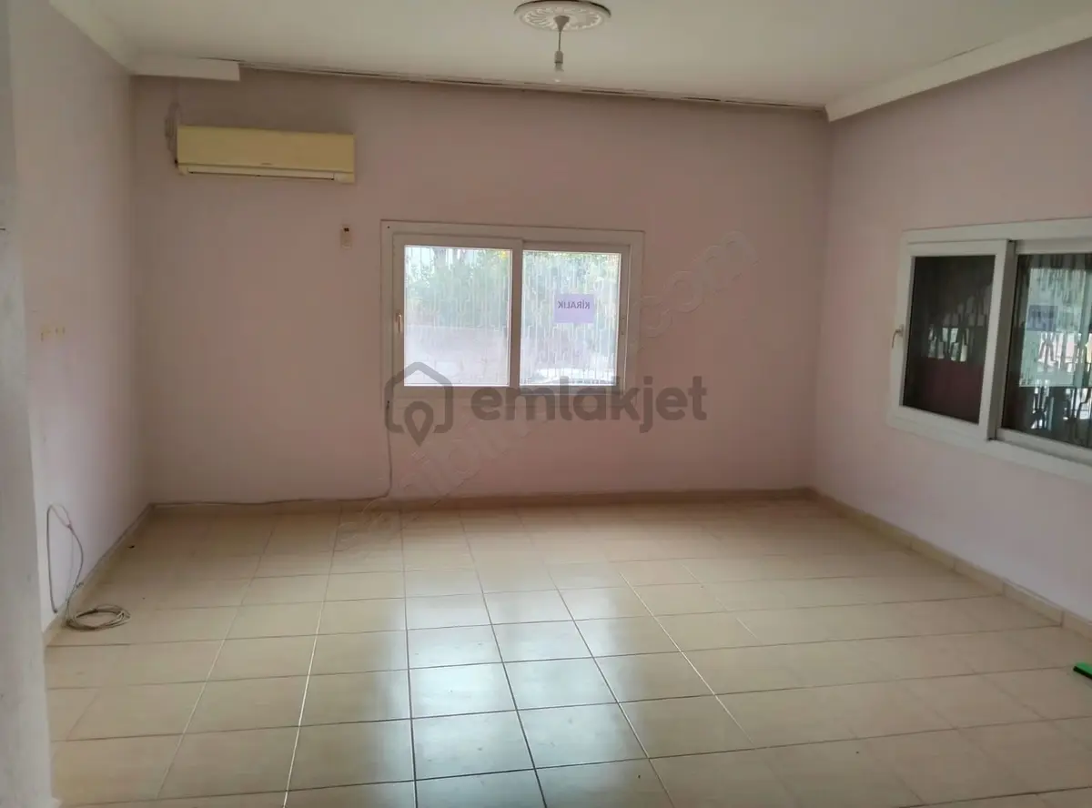 Yedi Mart'ta Satılık Köşe Başlı Müstakil Ev 3+1 + 2+1 - 18