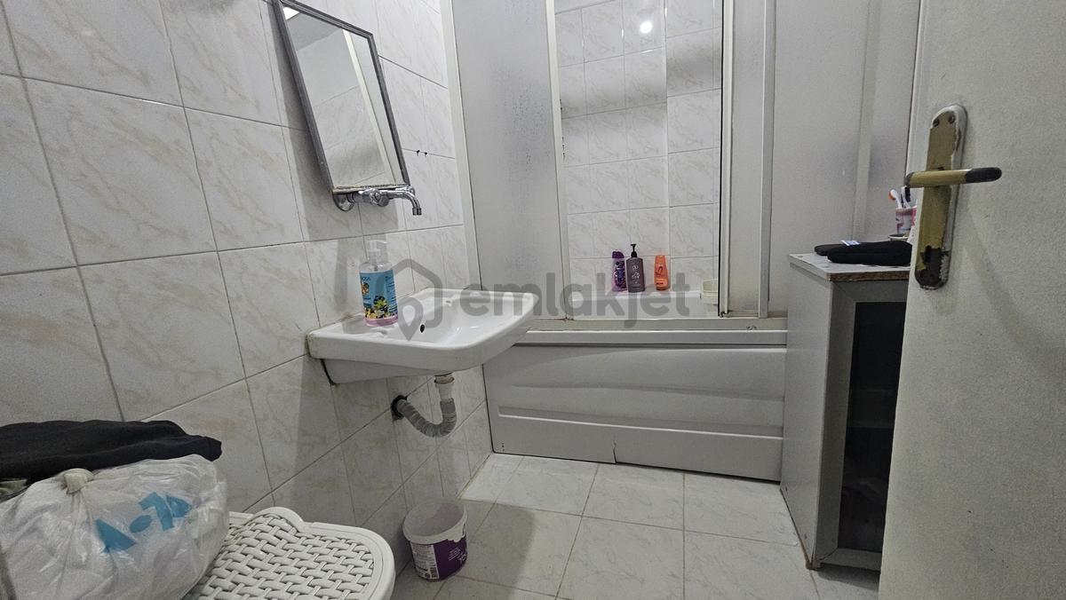 Etimesgut Merkez'de 85m2 2+1 Kiracılı Makul Daire - 7