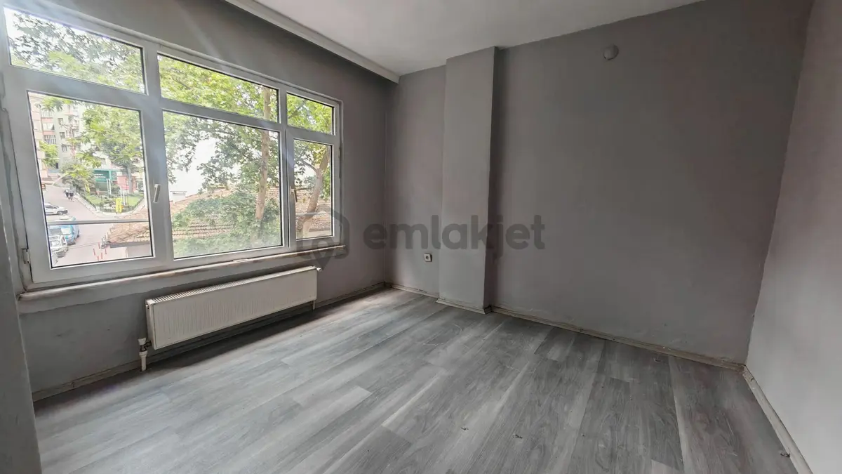 İzmit İnönü Caddesi 2+1 Kiralık Daire - 11