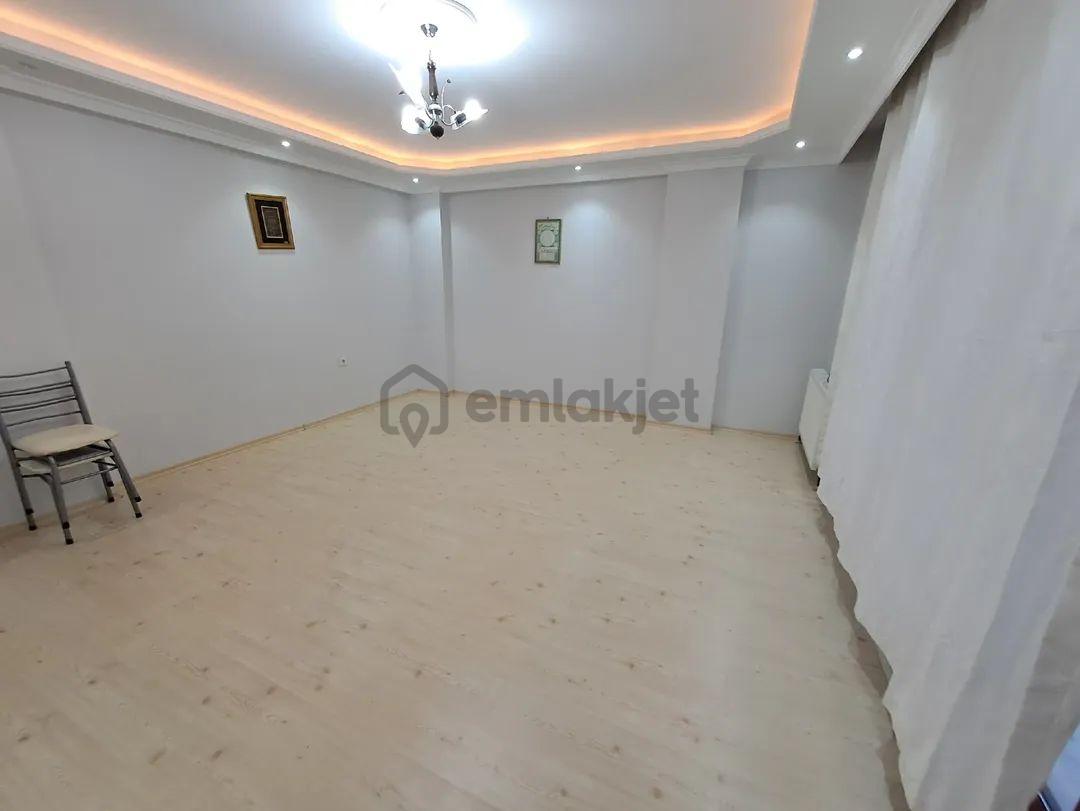 Rise Emlâk Tan Satılık Lüks 2+1 Daire 115 M2 Orta Kat - 4